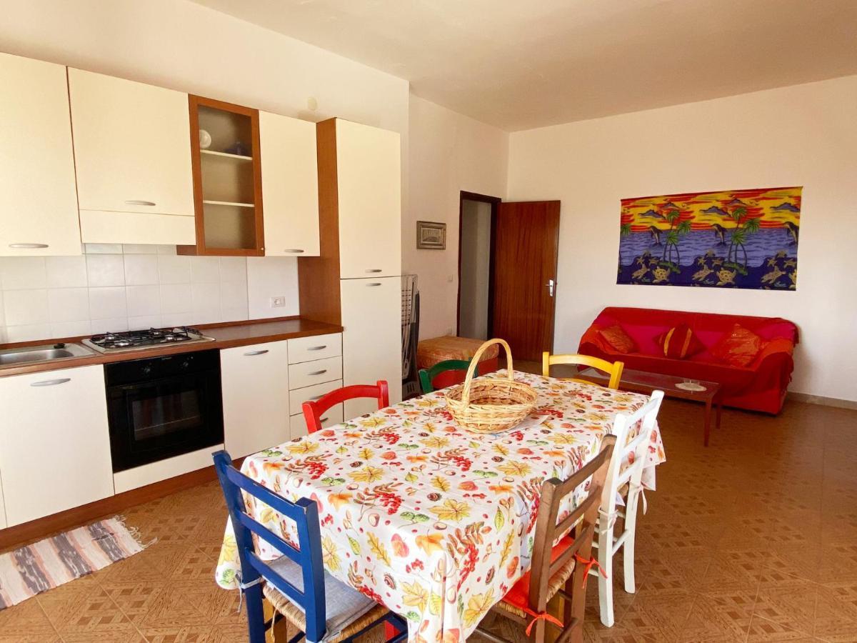 I Fenicotteri - Appartamenti Sul Mare Calasetta Luaran gambar