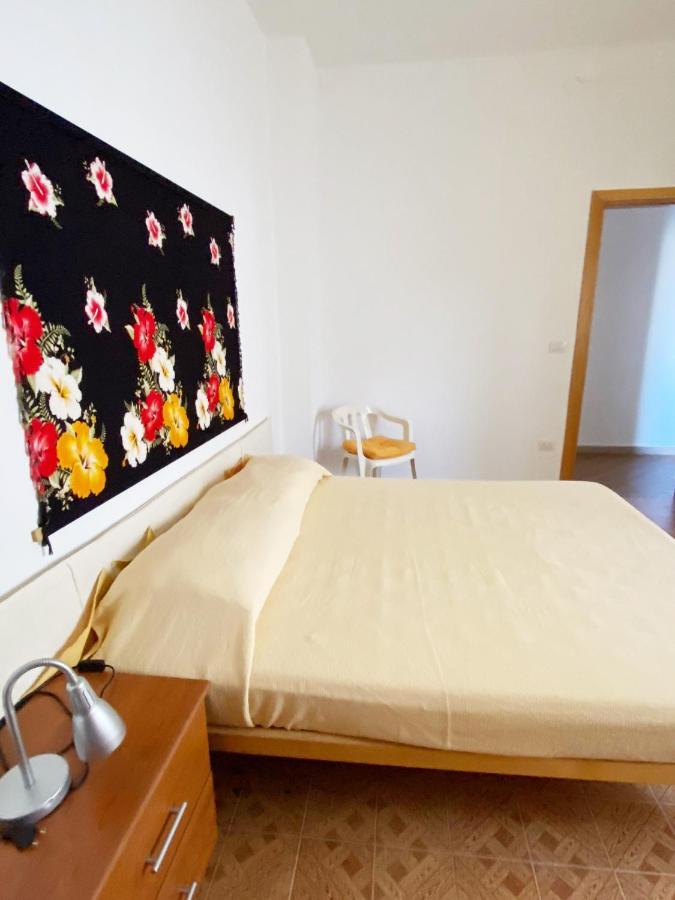 I Fenicotteri - Appartamenti Sul Mare Calasetta Luaran gambar