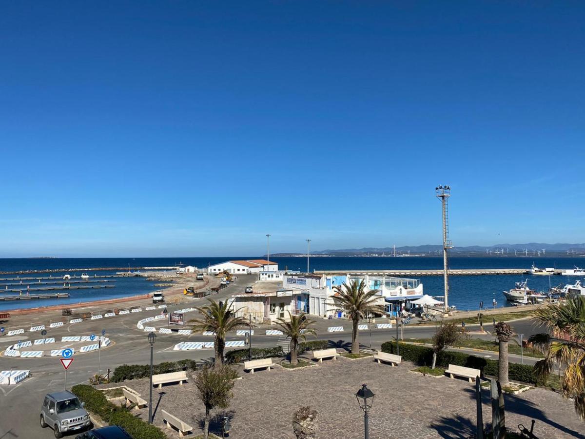 I Fenicotteri - Appartamenti Sul Mare Calasetta Luaran gambar